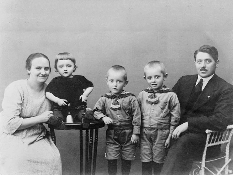 خانواده کریستیانسن 1924