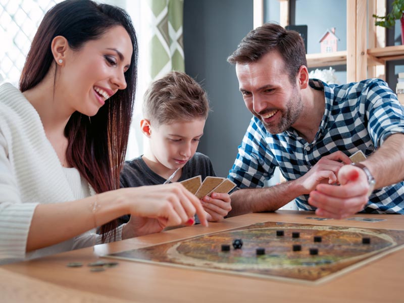 بازی رومیزی خانوادگی