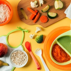 10 ماده غذایی مهم در تغذیه کودکان زیر سه سال