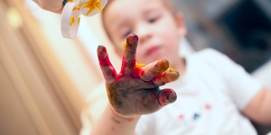 رنگ انگشتی چیست؟ و چه کاربردی دارد؟