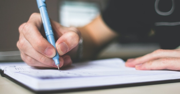 راهنما و تقلب بازی اسم فامیل | حریفات رو شکست بده!